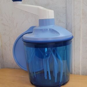 Tupperware Whip N Prep Chef